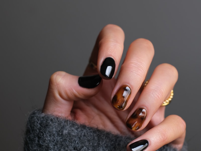 Professional OPI GelColor manicure treatment